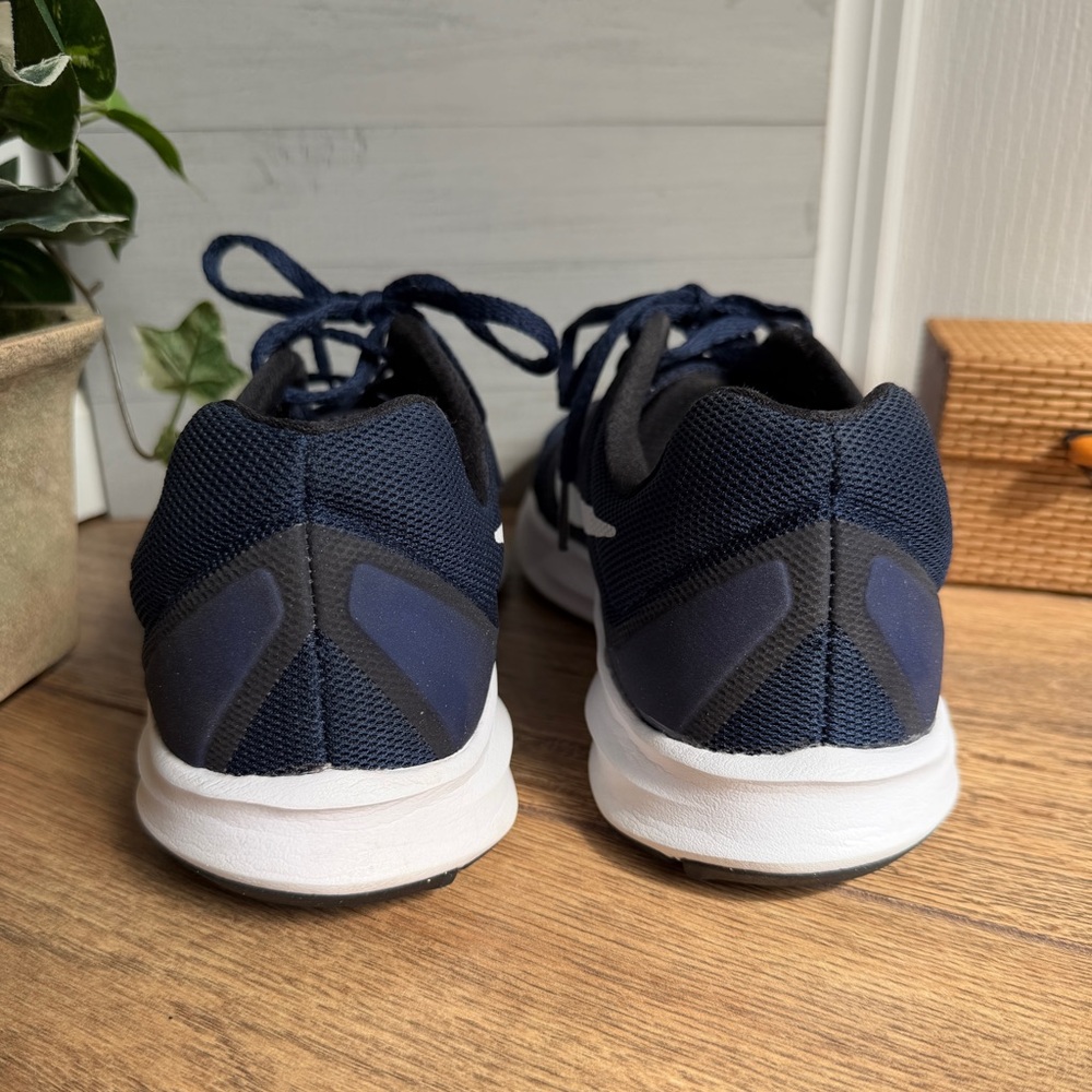 Nike Ladies Navy Blue Size 8 Downshifter 7 Running Shoes - Picture 4 of 6